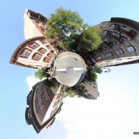 Friends building stereograph